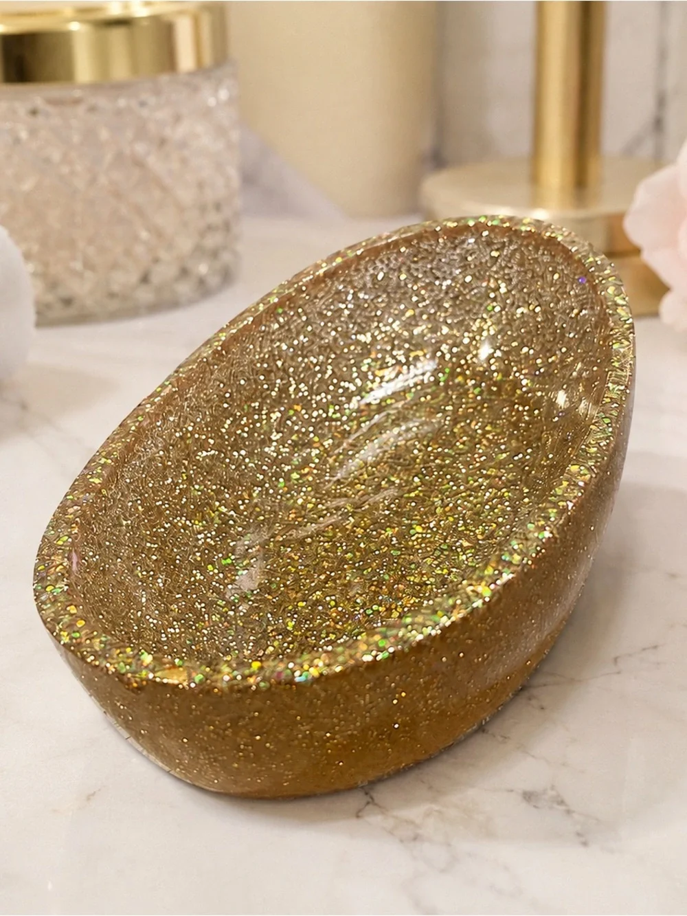 Sparkle Oval Soap Dish with Cream Floral Soaps, Catchall trinket tray